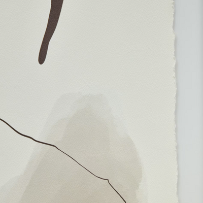 Tableau abstrait Torroella blanc, marron et gris avec rayure noire 50 x 70 cm